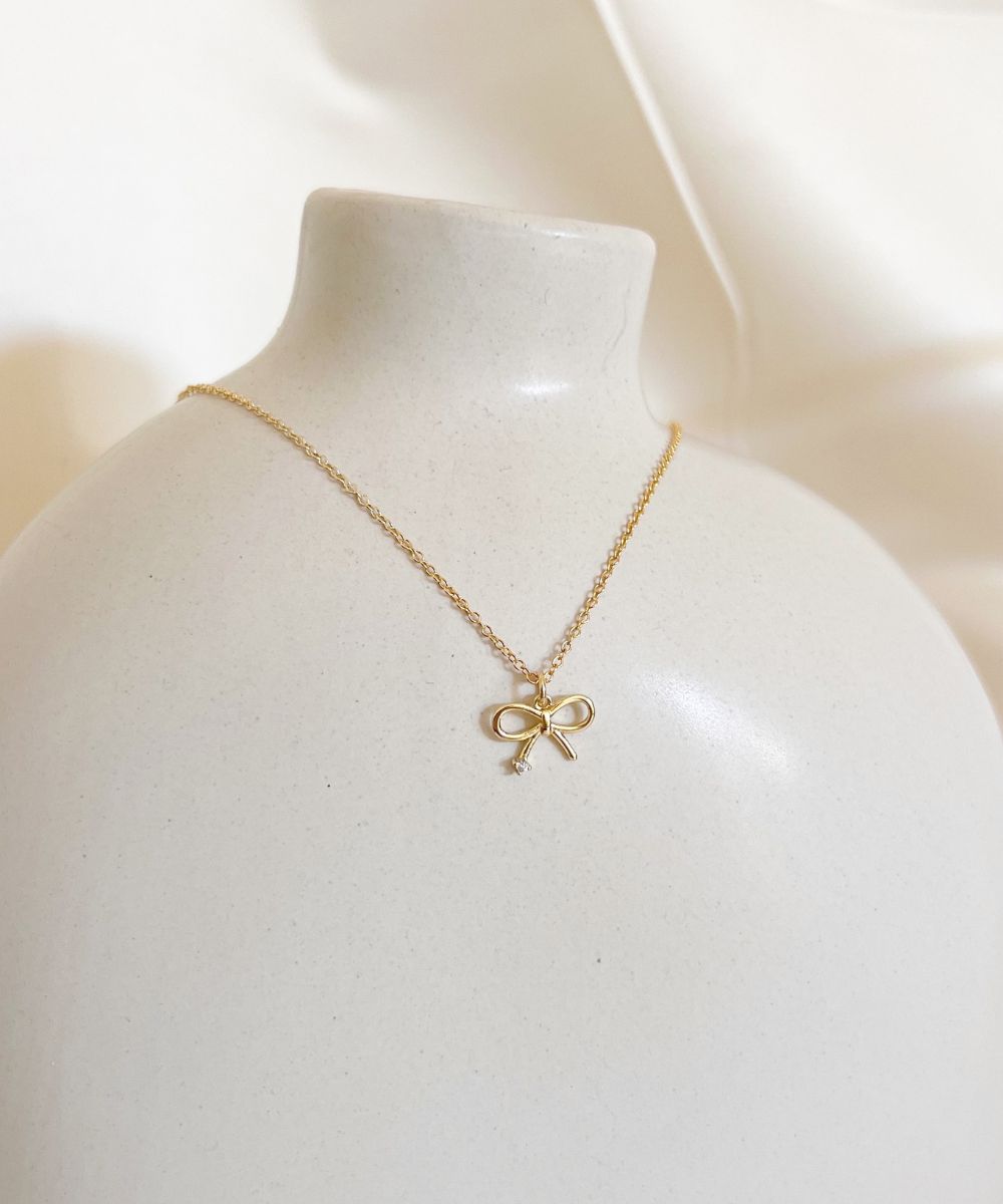 Petite Ribbon Necklace