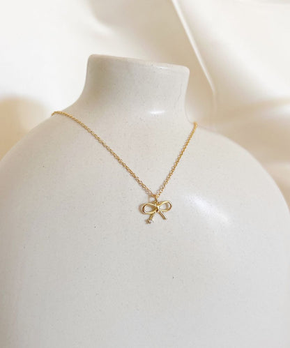 Petite Ribbon Necklace