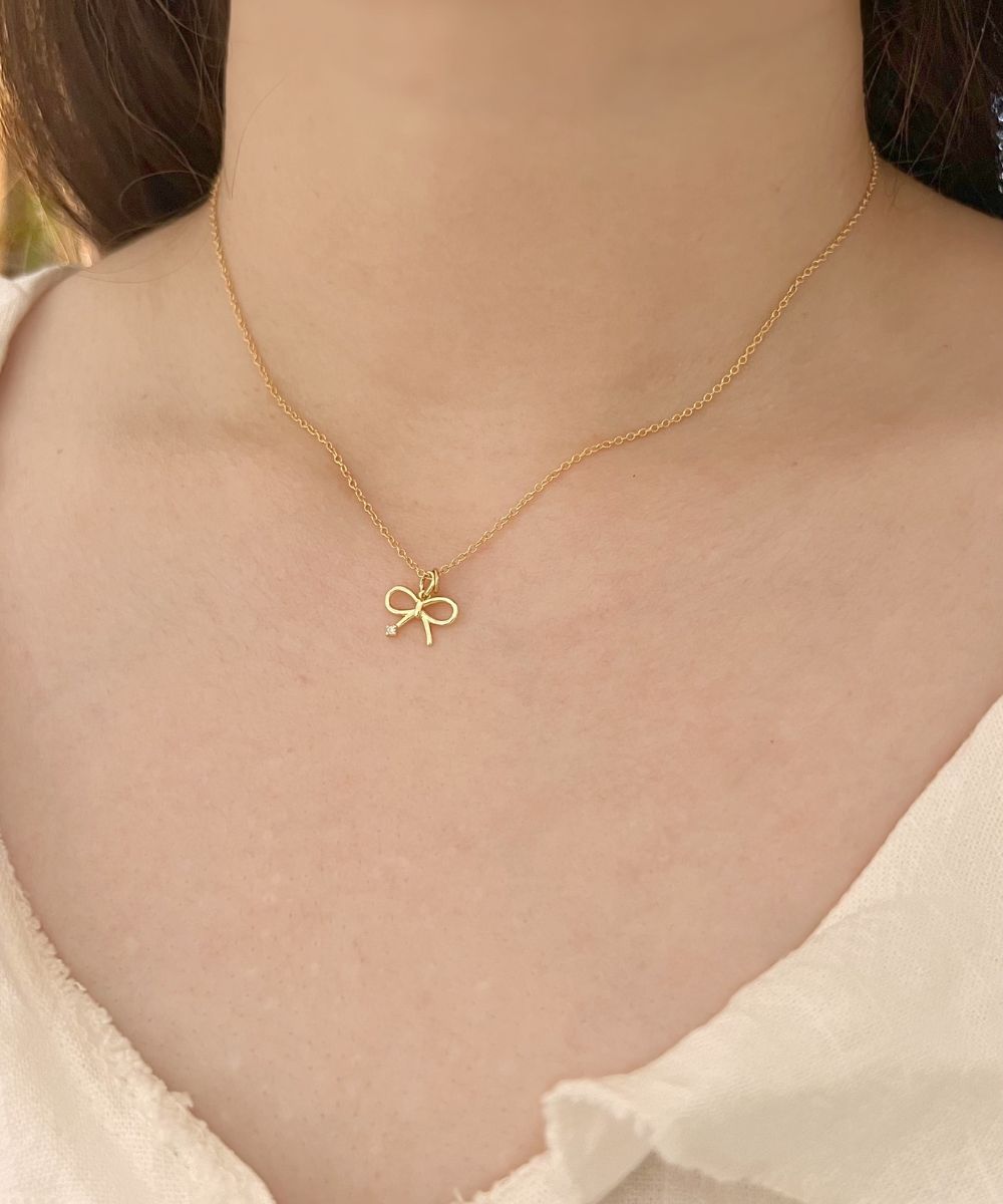 Petite Ribbon Necklace