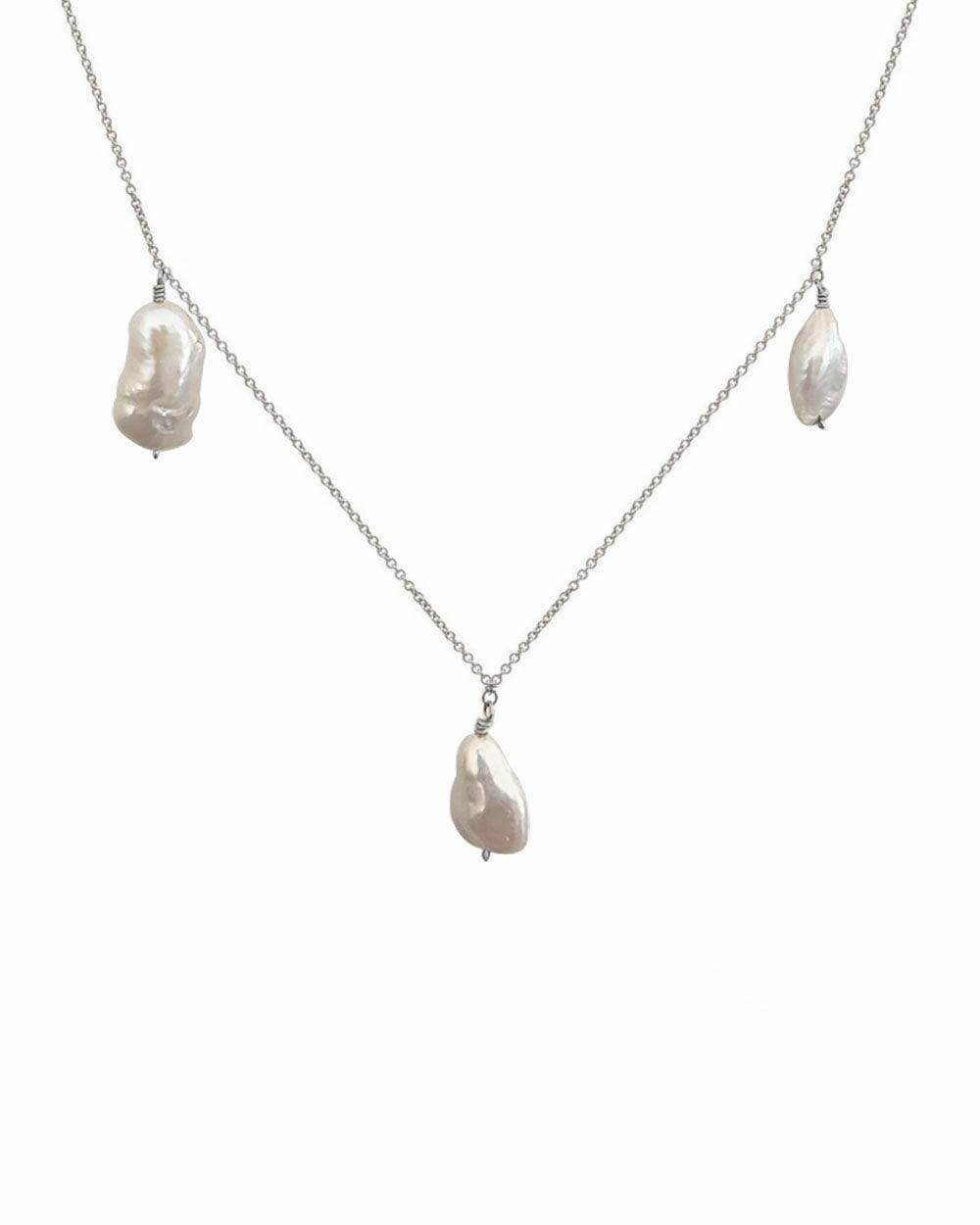 Hannah Everly Pearl Necklace