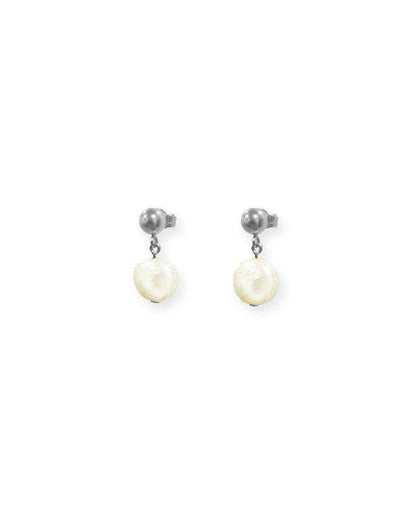 Titany Freshwater Pearl Earring