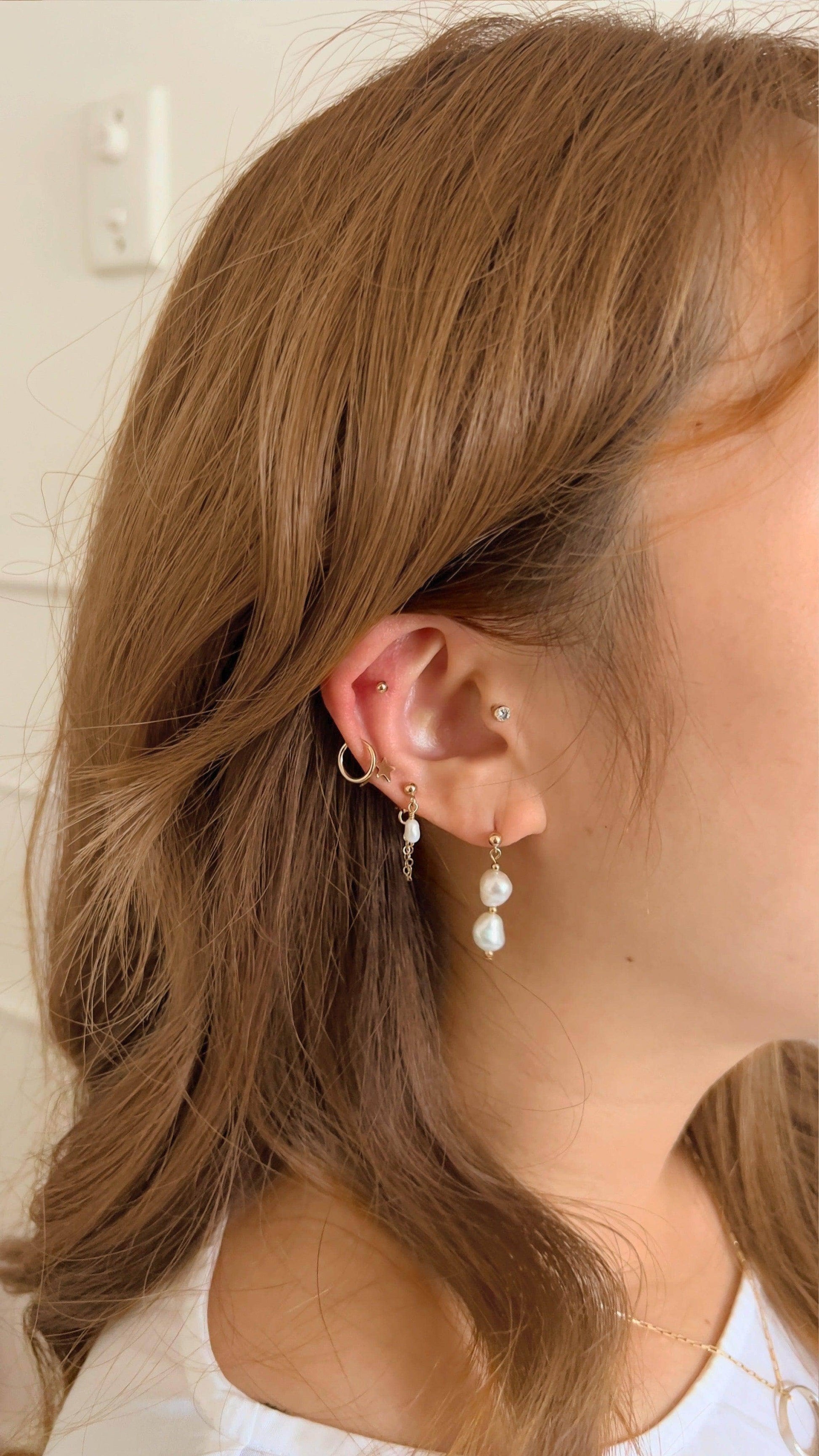 Floria Pearl Earring